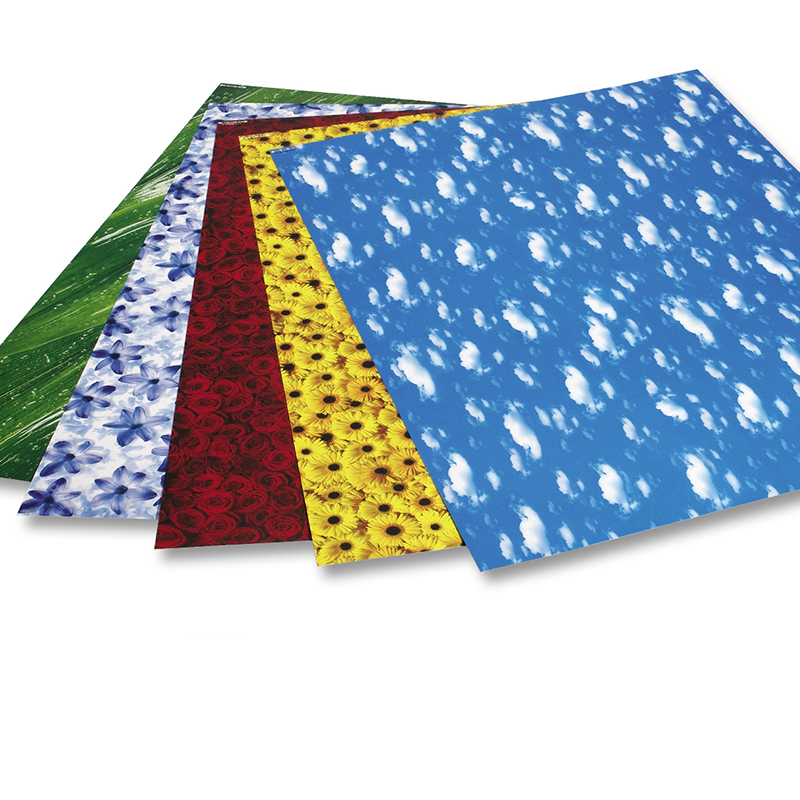 Folia dekorációs karton 50x70cm 270gr. 10ív különféle